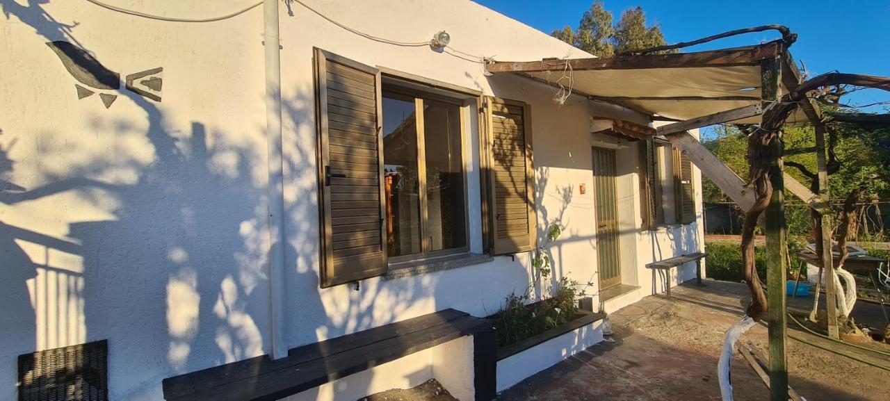 Cosy Home With Private Parking By The Sea Siniscola Exterior photo